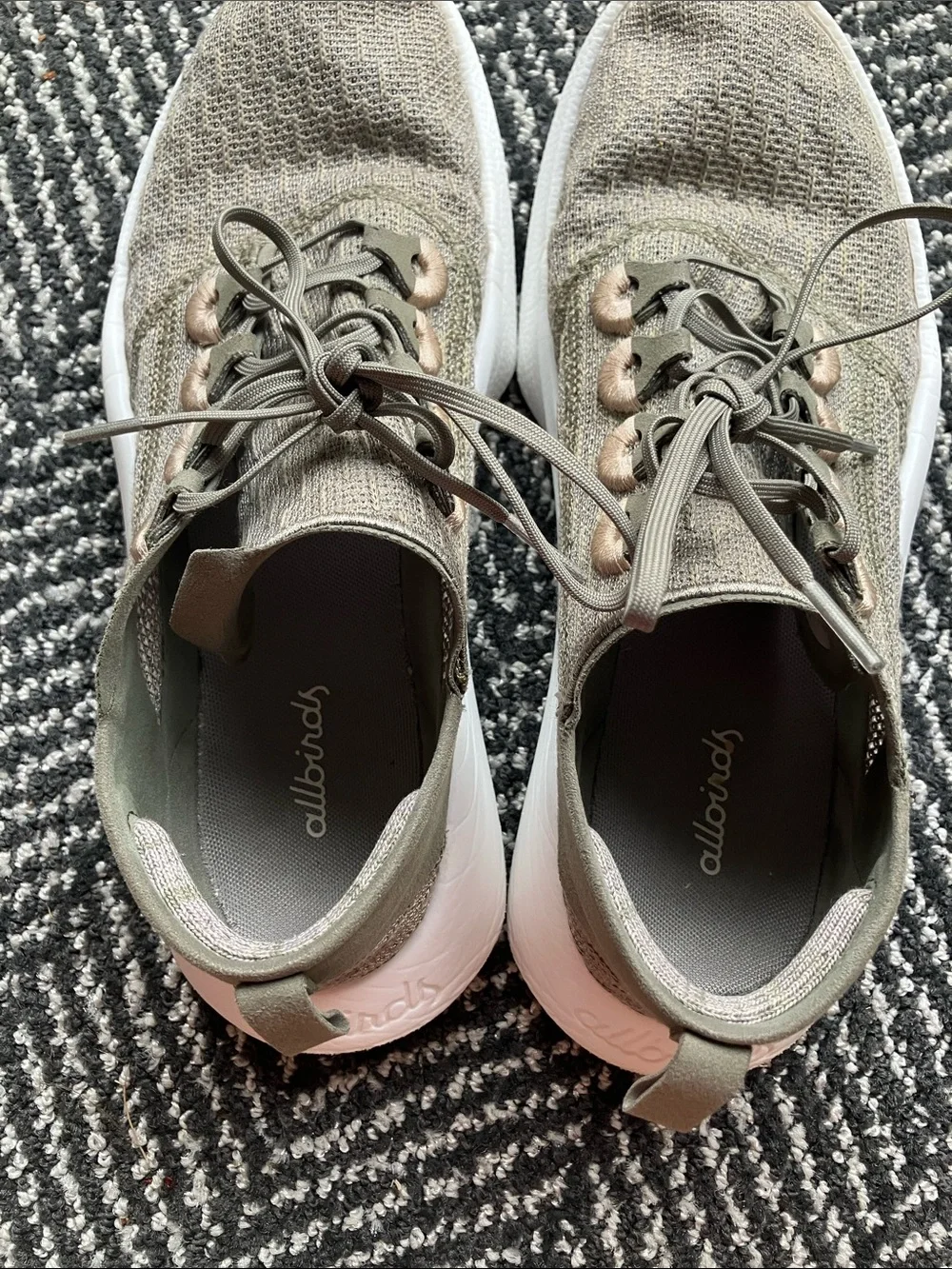 Allbirds women’s Lightweight Knit Casual Sneakers - Olive